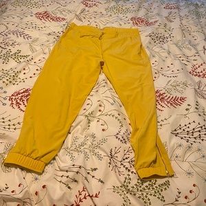 Albion yellow joggers, women's large petite, never worn